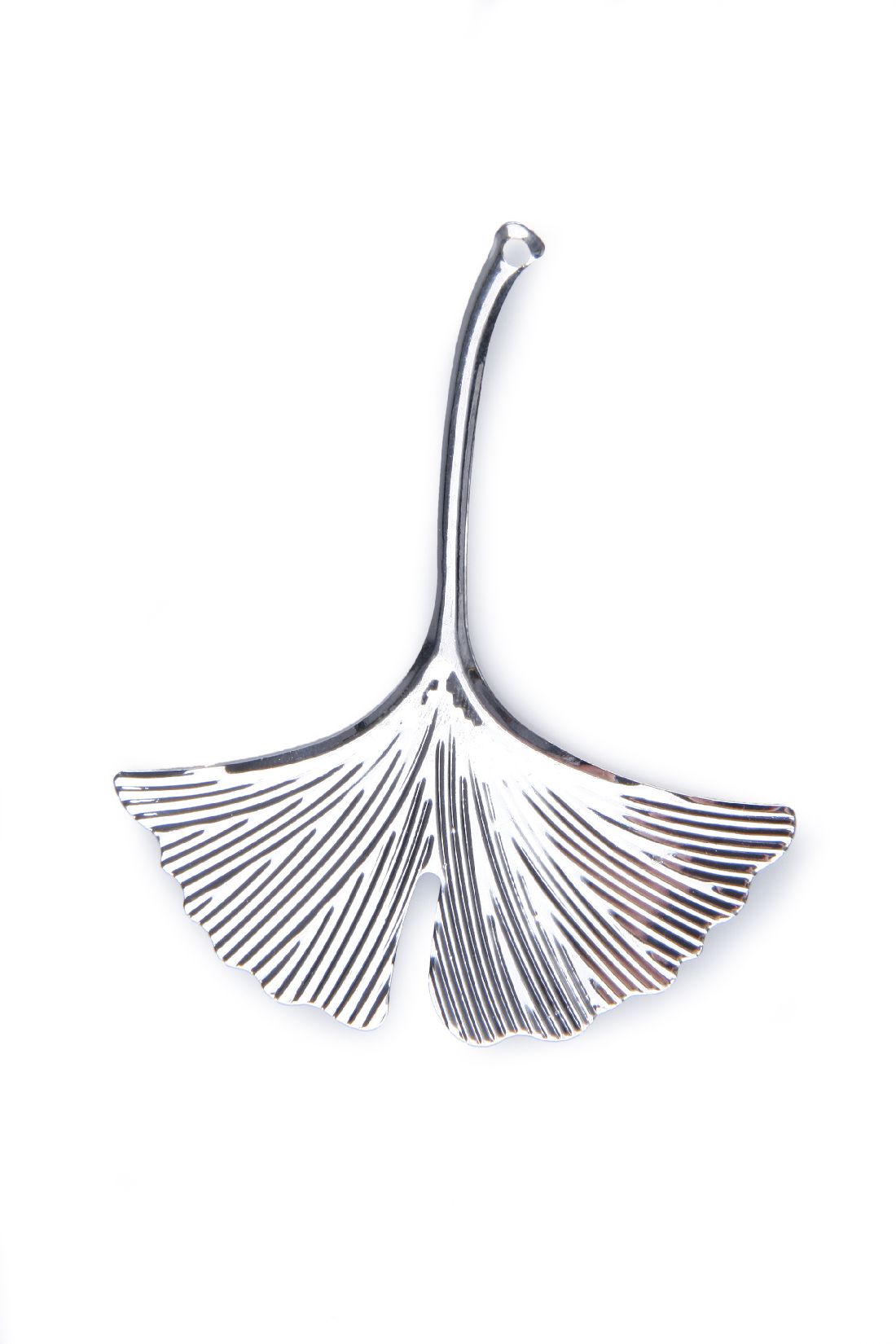 Ginkgo Blatt Metall SILBER 9424024 9x7,5cm mit Öse zum Auffädeln